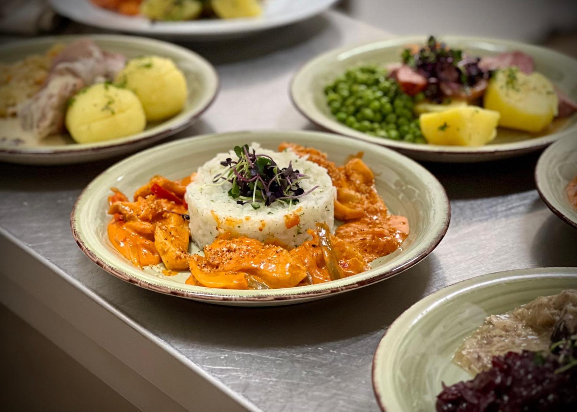 Traditionsgasthaus Goldener Loewe Riesa Restaurant & Pension מראה חיצוני תמונה